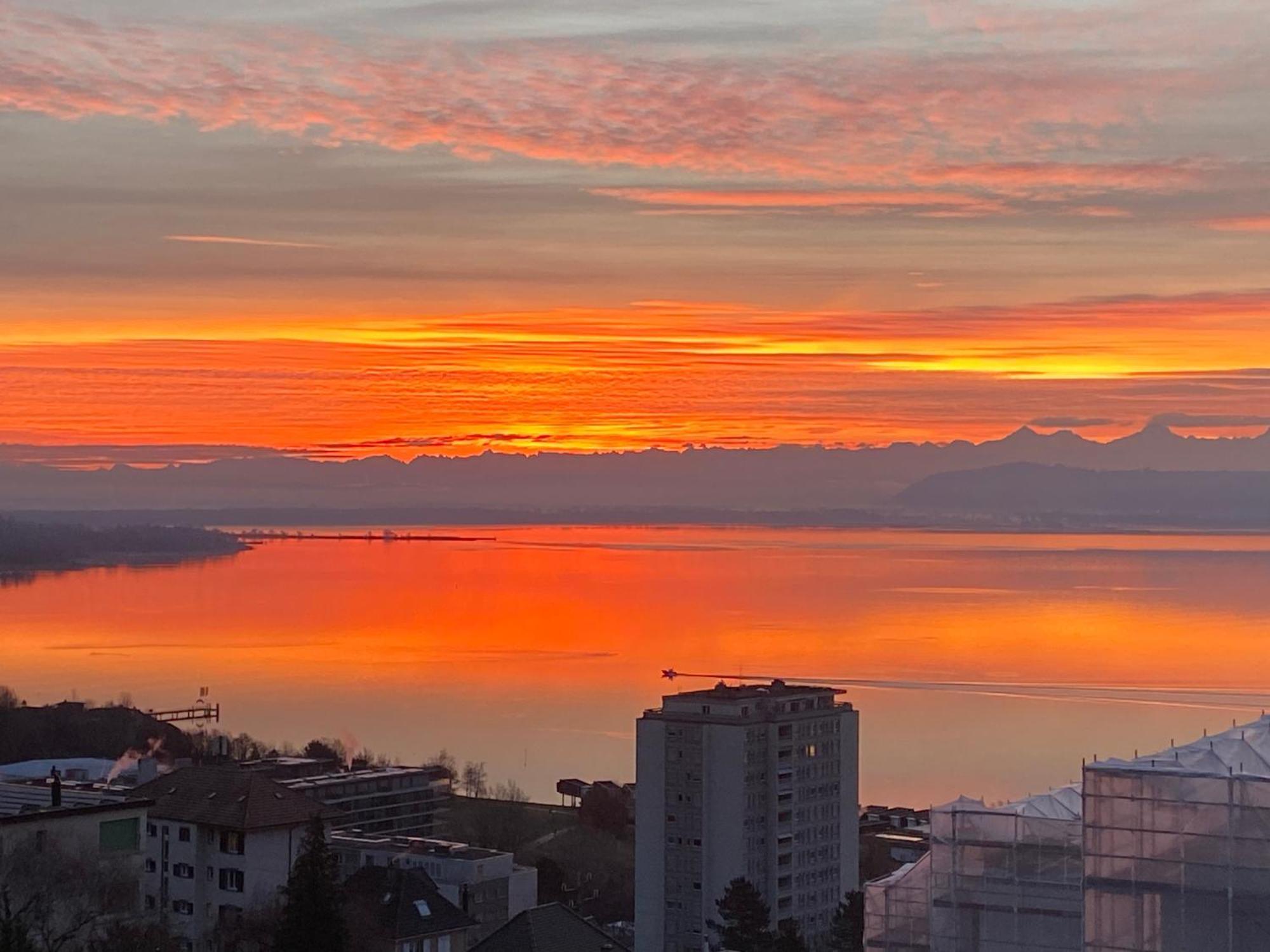 Chez Carole Διαμέρισμα Neuchâtel Εξωτερικό φωτογραφία
