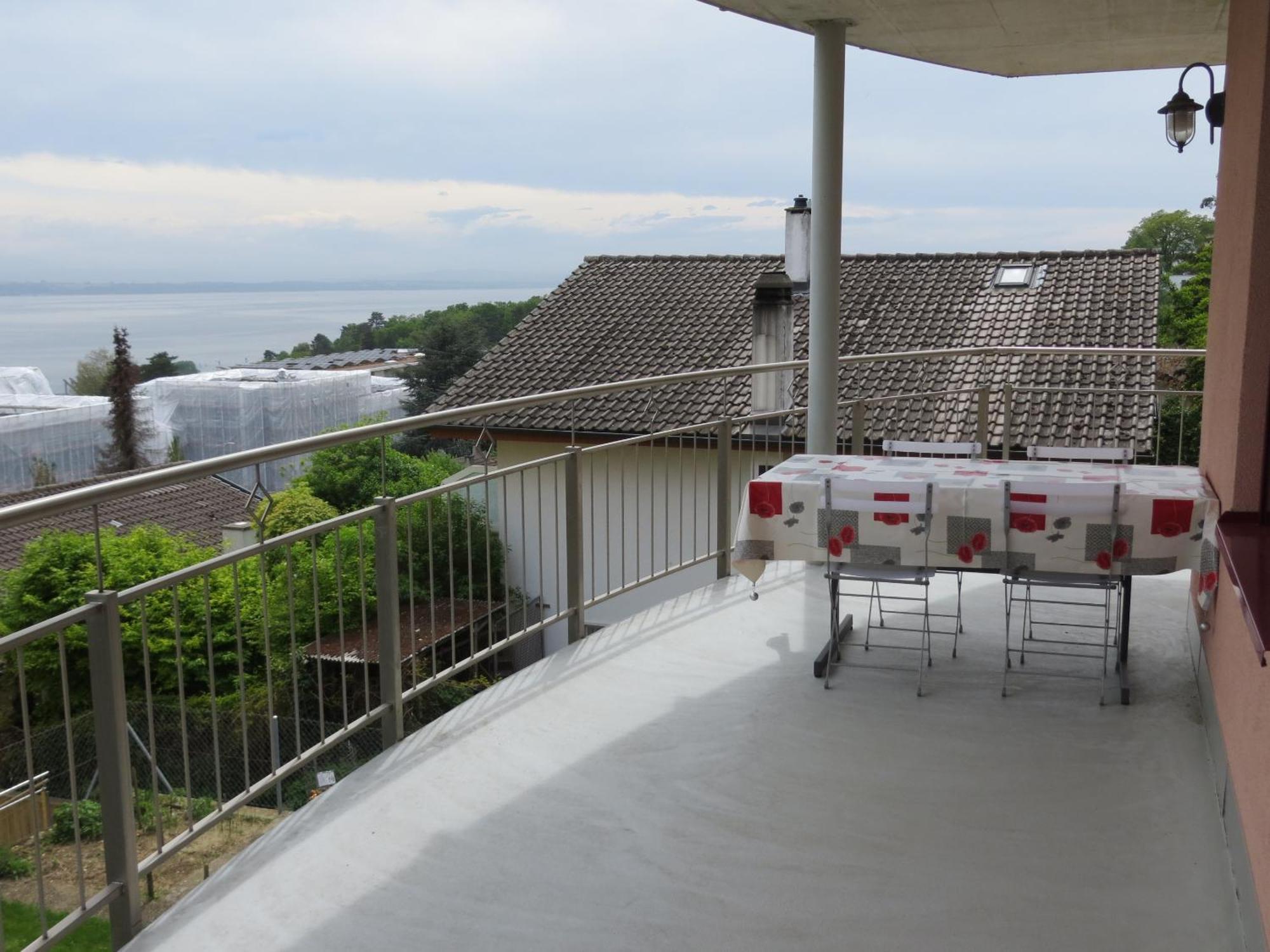 Chez Carole Διαμέρισμα Neuchâtel Εξωτερικό φωτογραφία